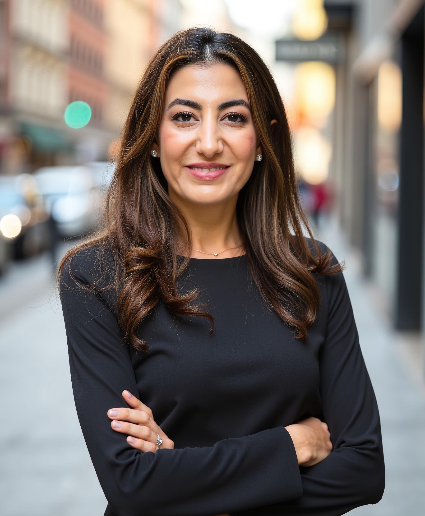 Alana Azzouz